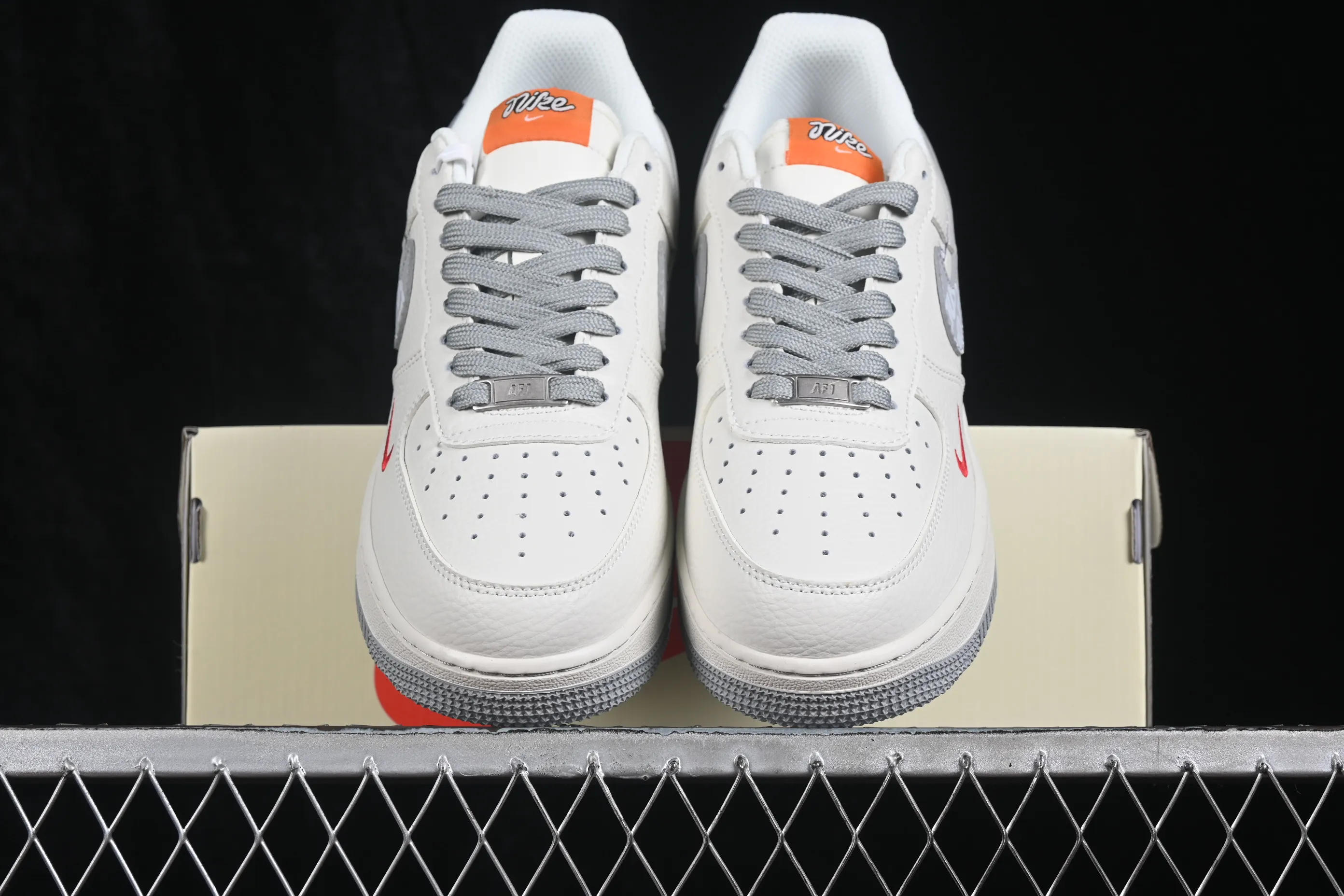 All categories Nk Air Force 1 Air Force series Nk Air Force 1 Low Air Force low-top Nike Air Force 1'07 Low joint model Air Force 1 low-top casual sneakers NH0601-605